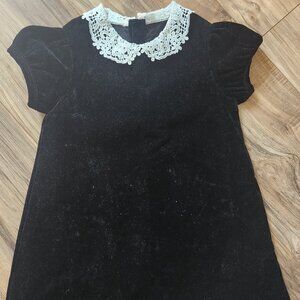 Short Sleeve Black Velvet Dress with Lace Collar